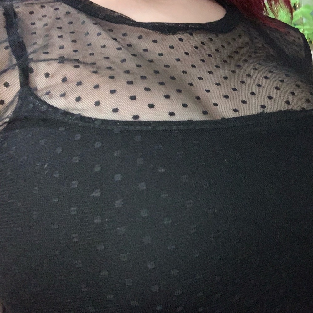 FREE with any bundle Mesh Top - Picture 5 of 5